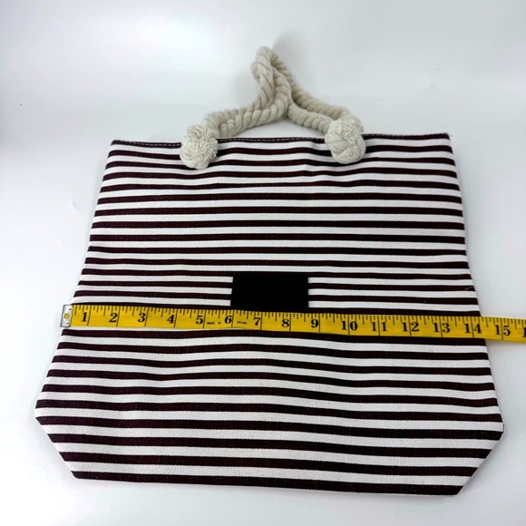 Threaded Pear Striped Tote Bag with Rope Handles - Picture 6 of 8